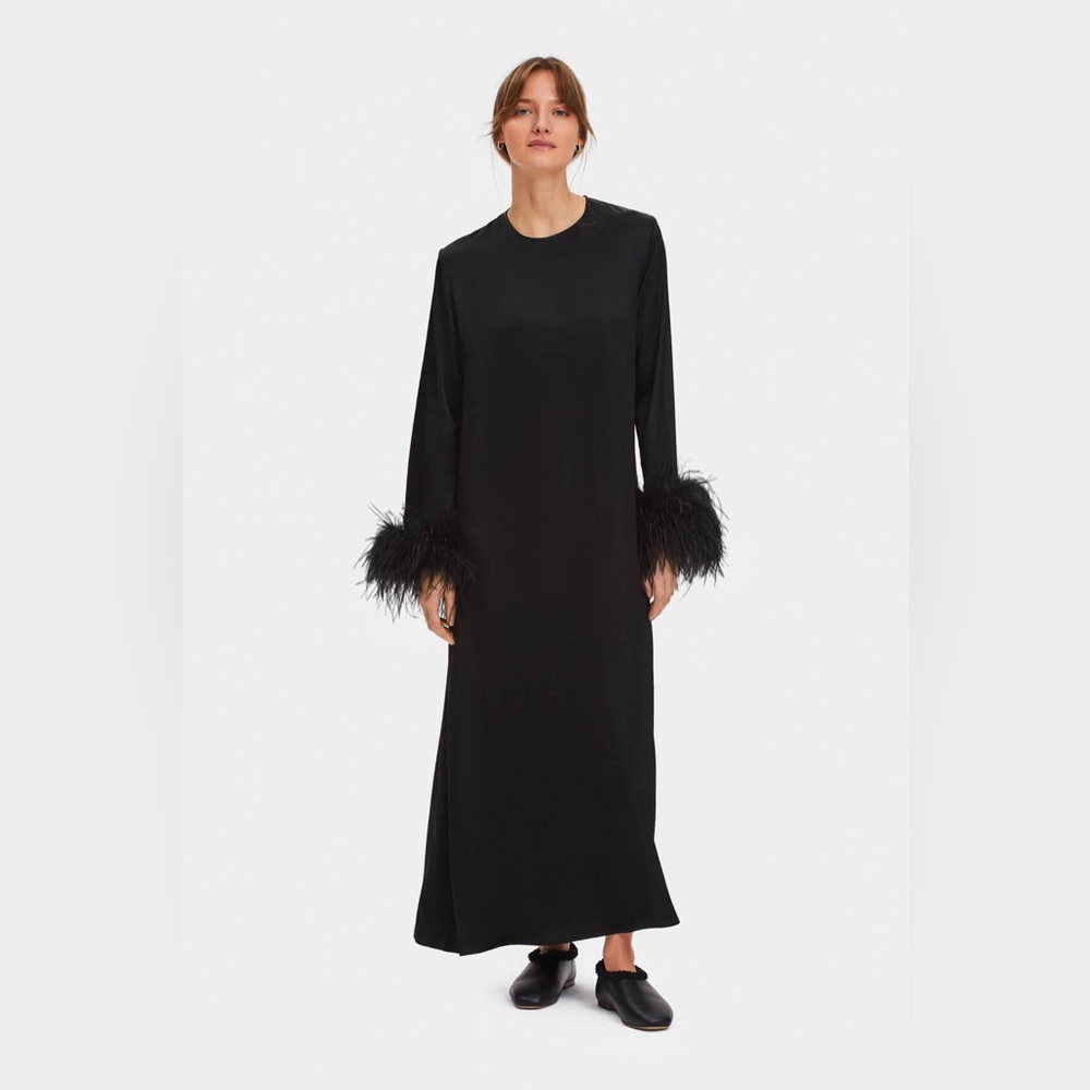 Sleeper Suzie Dress *NO FEATHERS*
